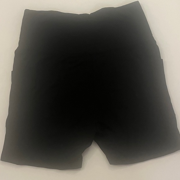 NWOT CAMPSNAIL Biker Shorts w/ Pockets  High Waisted Workout Spandex Yoga Shorts - Picture 8 of 10